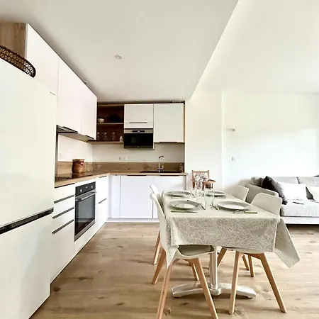 Apartment Le Cocon Des Familles - Climatise - Neuf - Calme - 2 *